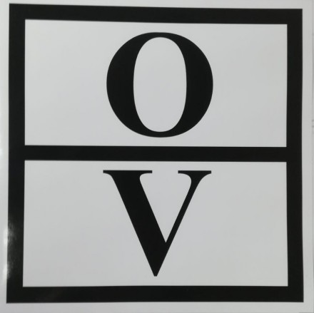 Наклейка Знак отходов класс V